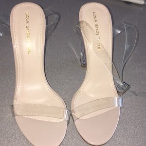 Women’s shoes